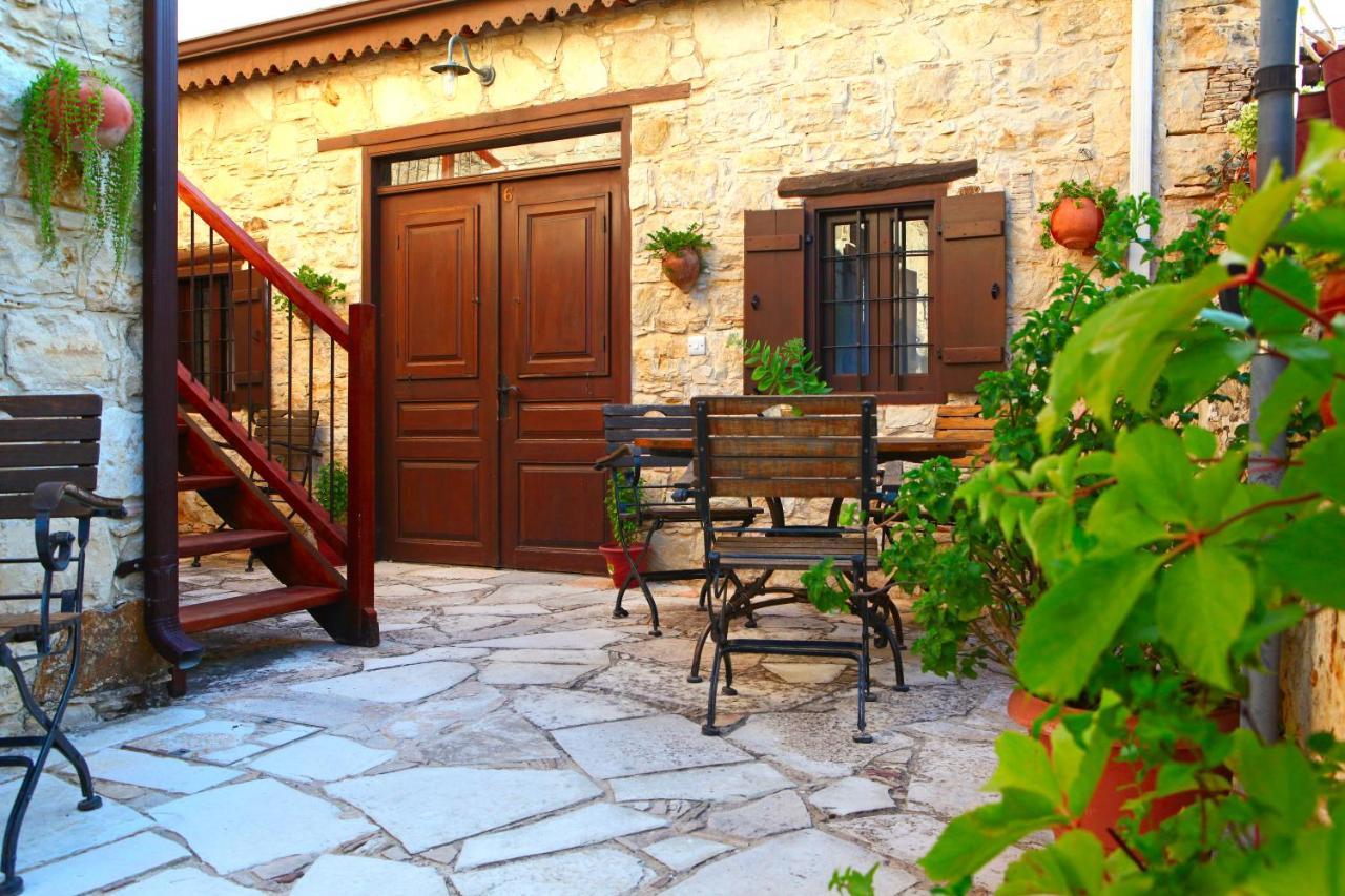 Agrovino Lofou Hotel Buitenkant foto