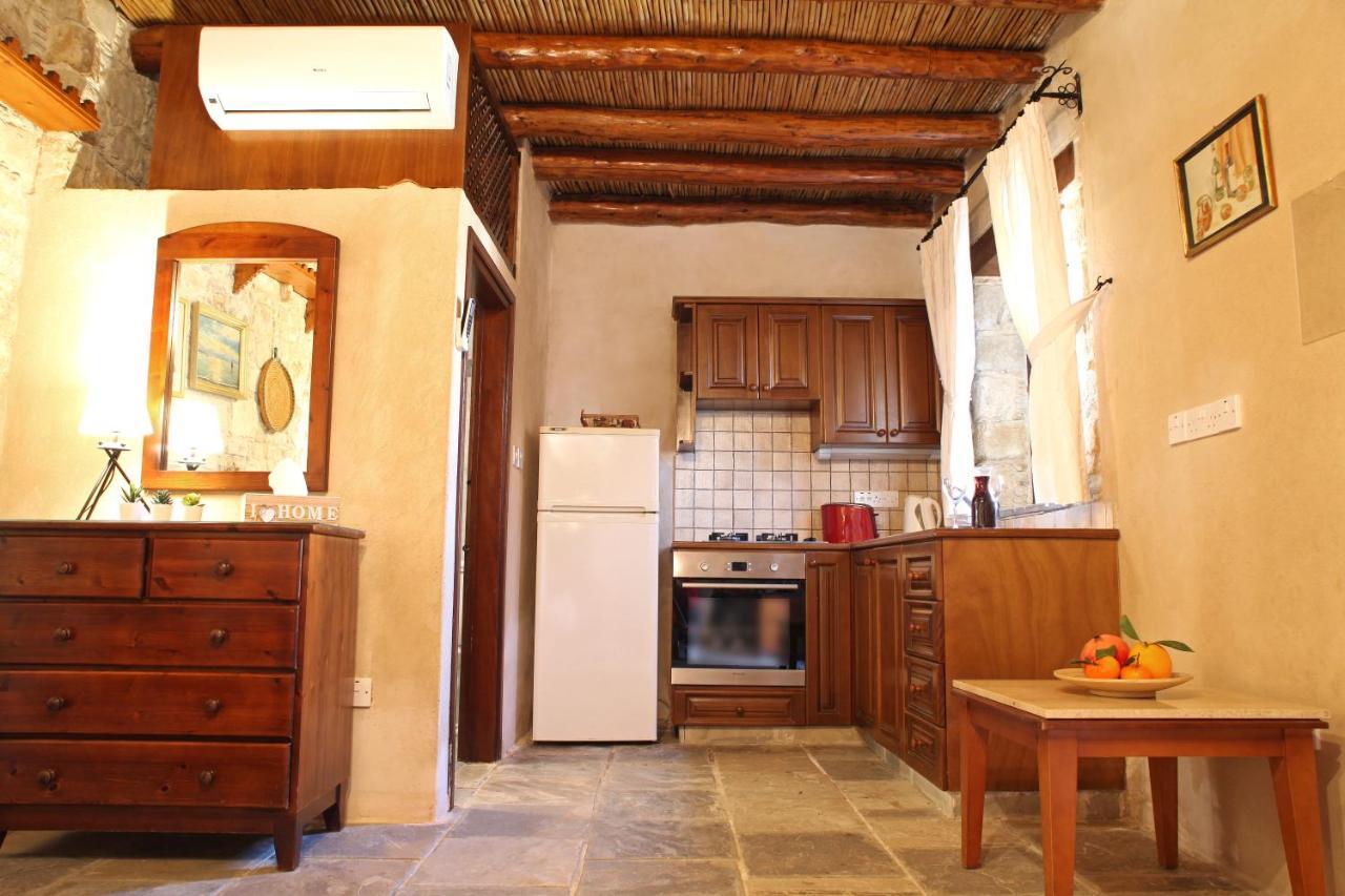 Agrovino Lofou Hotel Buitenkant foto