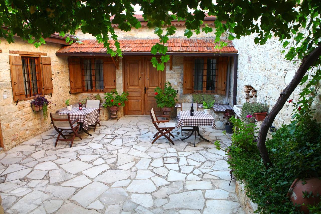 Agrovino Lofou Hotel Buitenkant foto