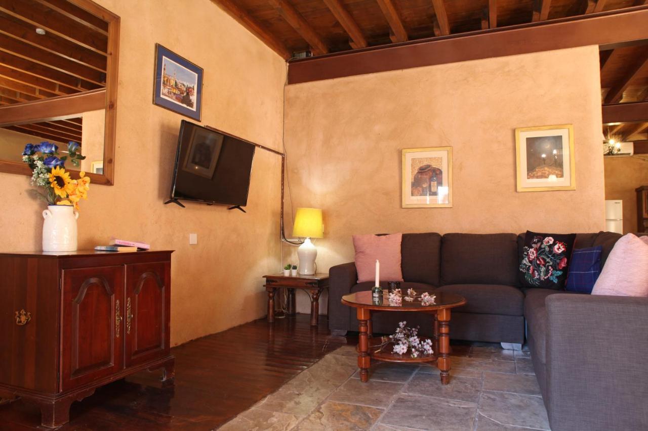 Agrovino Lofou Hotel Buitenkant foto
